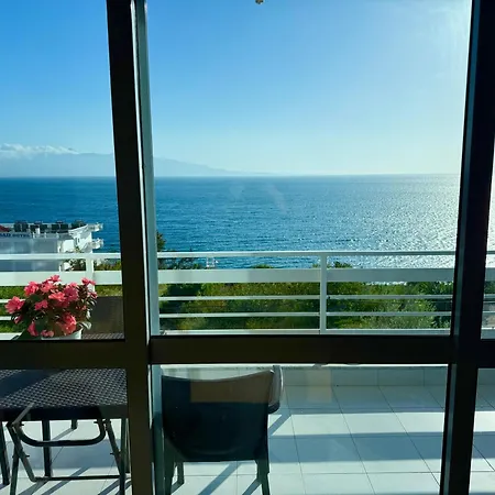 Coastside * Sarandë