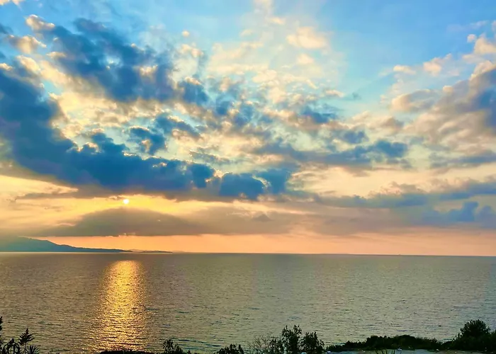 Coastside Apts Sarande