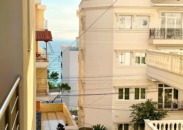 Apartment Coastside Apts