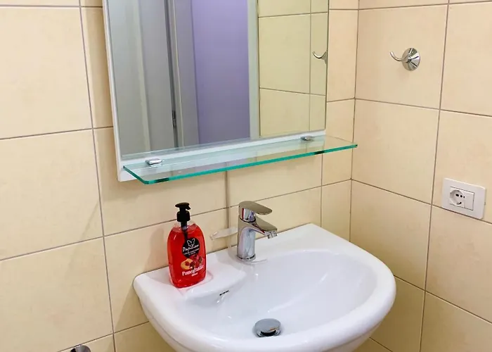 Apartment Coastside Apts *