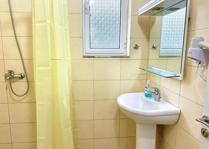 Apartment Coastside Apts