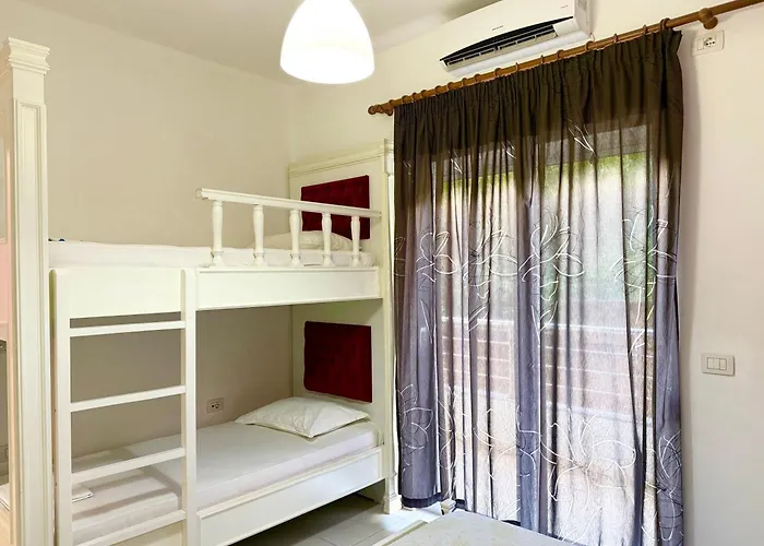 Coastside Apts Apartment