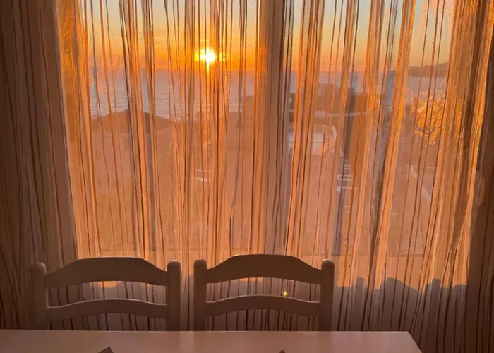 Apartment Coastside Apts