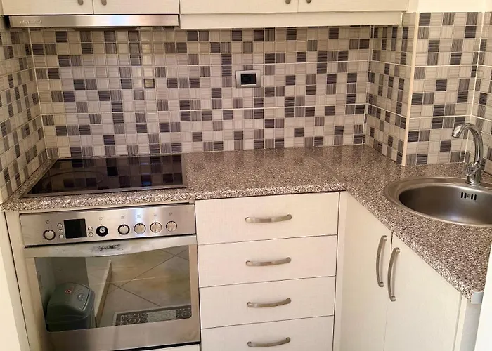 Coastside Apts * Sarande